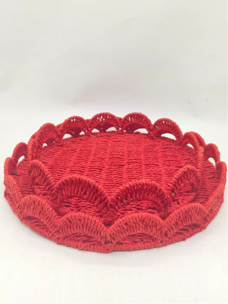 Scallop Round Trays (set of 2)