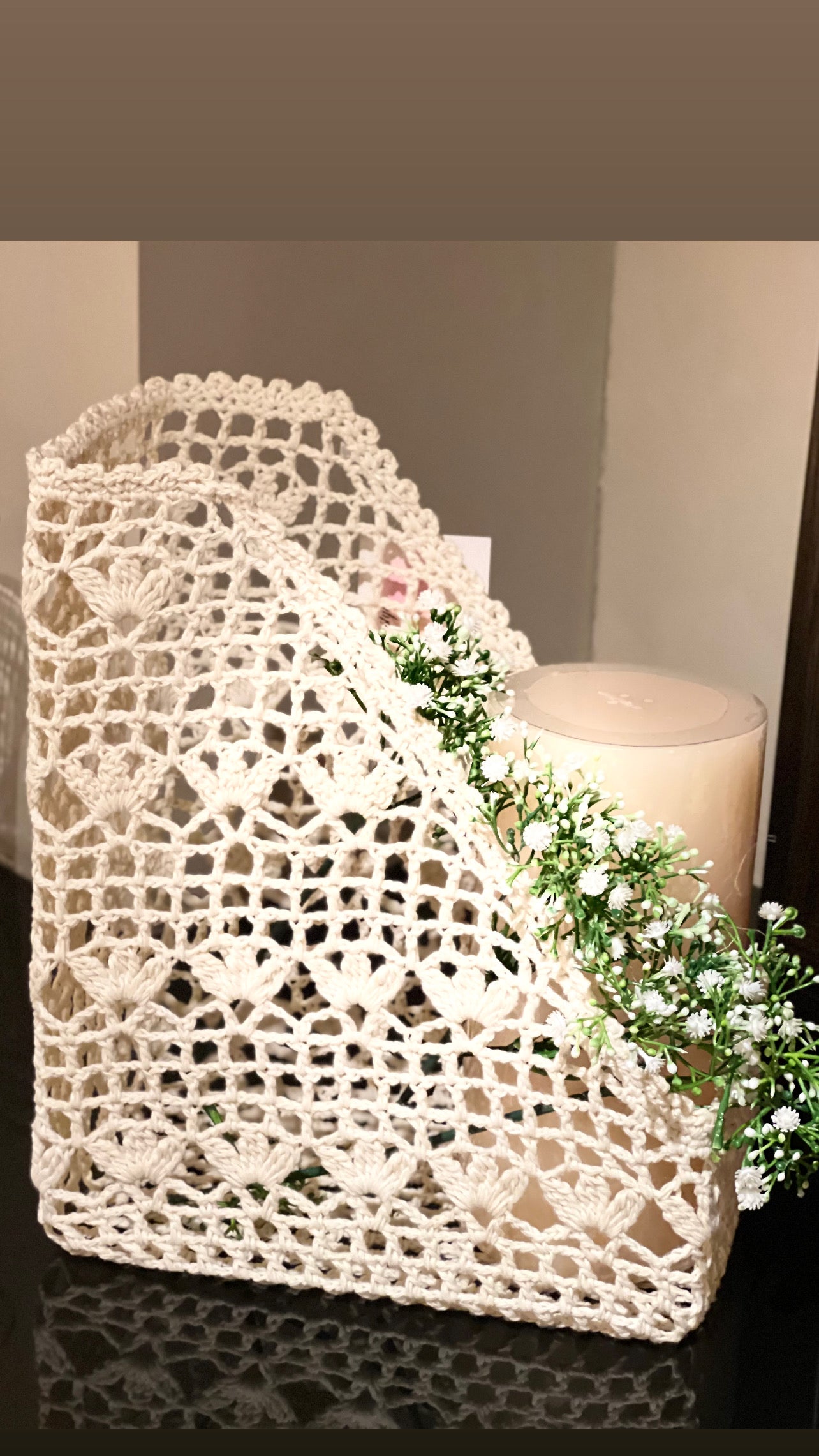 Book Stand (one size)